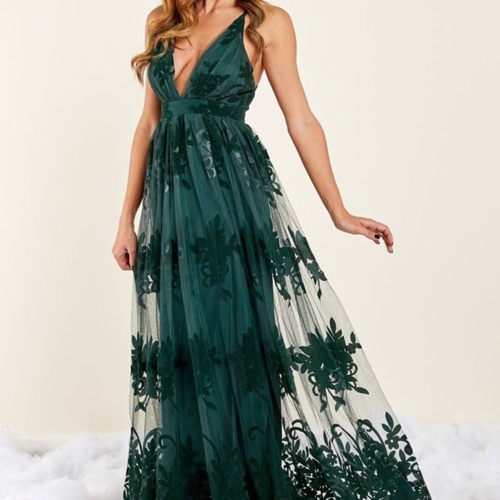 Luxxel Green Maxi Dress